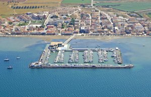 9 x 3.7 Metre Berth/Mooring Club Náutico Los Nietos Marina For Rent