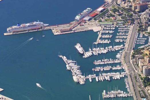 Club de Mar Marina - Marina Berths / Moorings Club de Mar Marina - Marina Berths / Moorings