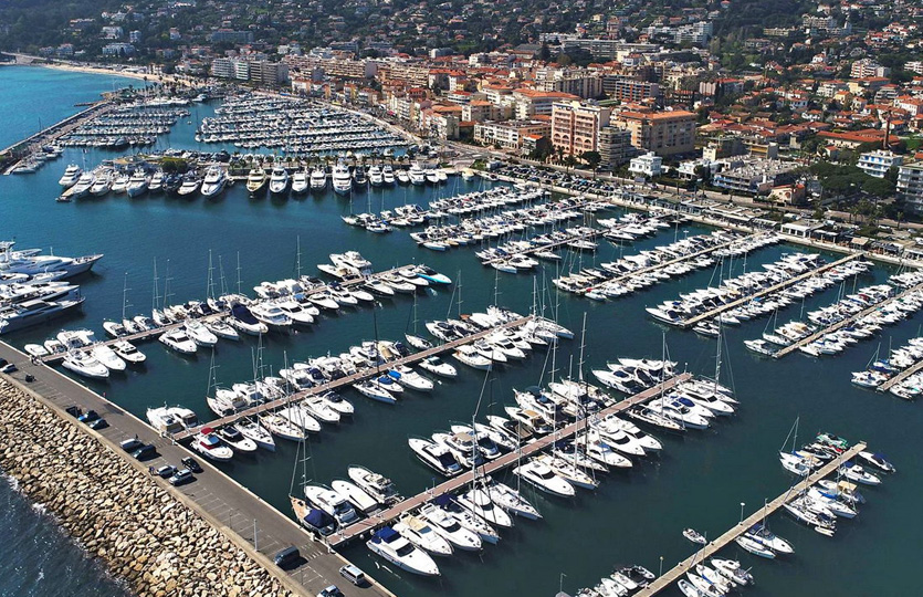 Port Camille Rayon Marina - Marina Berths / Moorings Port Camille Rayon Marina - Marina Berths / Moorings
