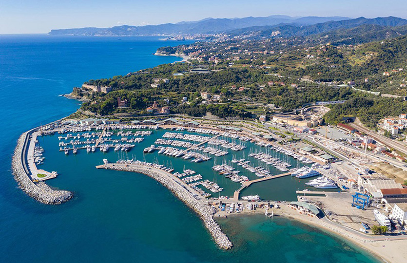 Marina di Varazze - Marina Berths / Moorings Marina di Varazze - Marina Berths / Moorings